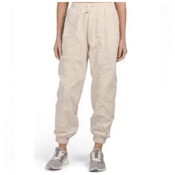 Wilo The Label Parachute Pants Tan Beige Women’s Size Medium NWT #1335 - Picture 1 of 8